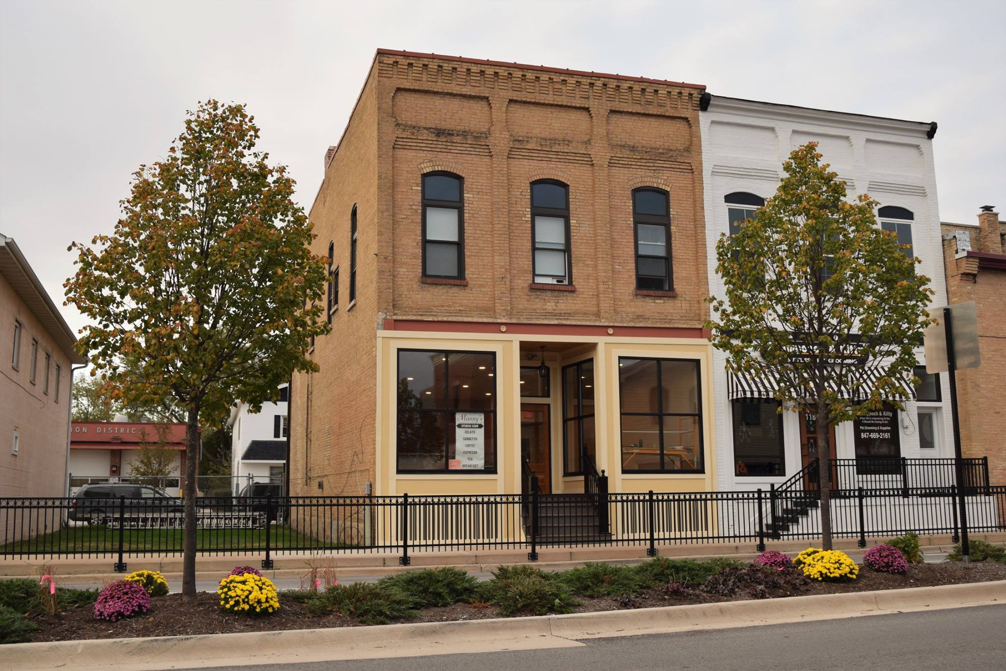 Chris and Barb Lincoln, owners of the Lincoln Farmstead, plan on opening a new business after purchasing the building that housed Manny's Gelato and Cafe.