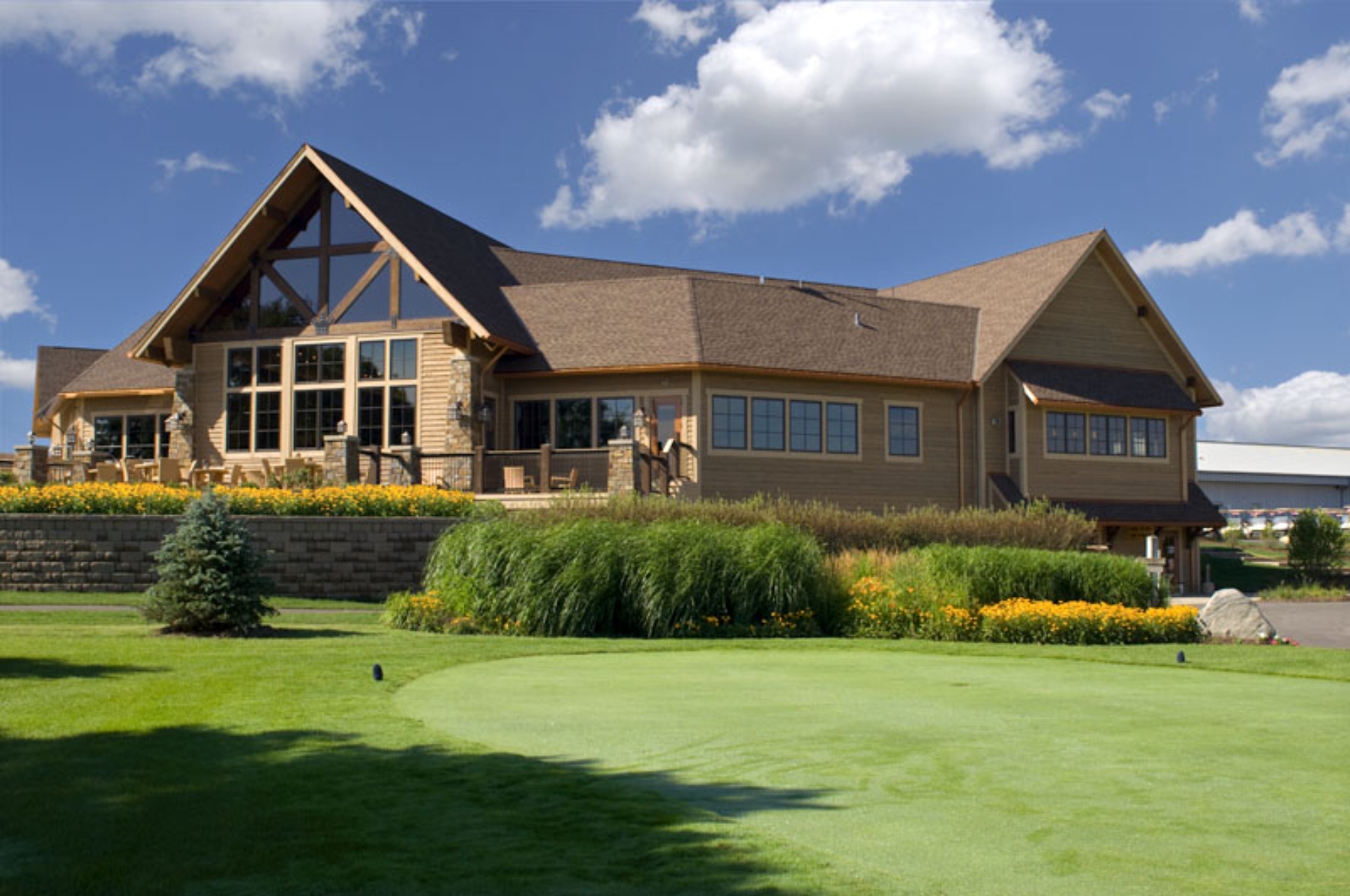 The Huntley Area Chamber of Commerce to host its annual Golf Outing at the Pinecrest Golf Club on Sept. 13